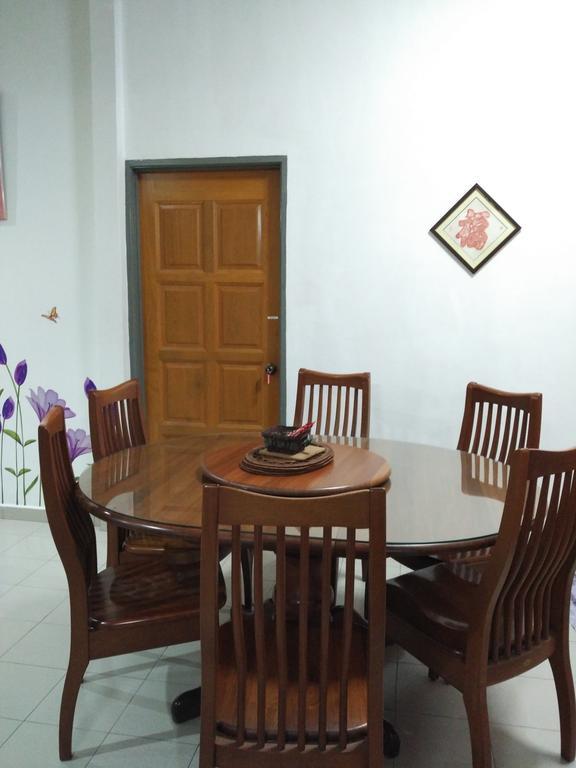 Cozy Mount Erskine Homestay George Town Ngoại thất bức ảnh